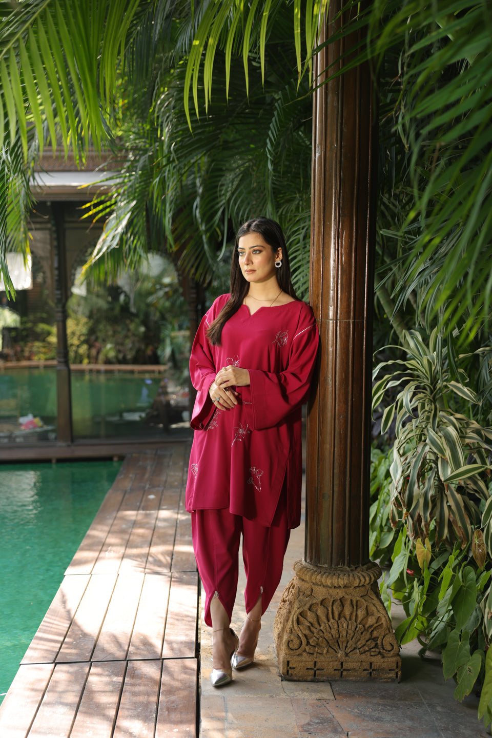 ELINA - Sumee M Khan