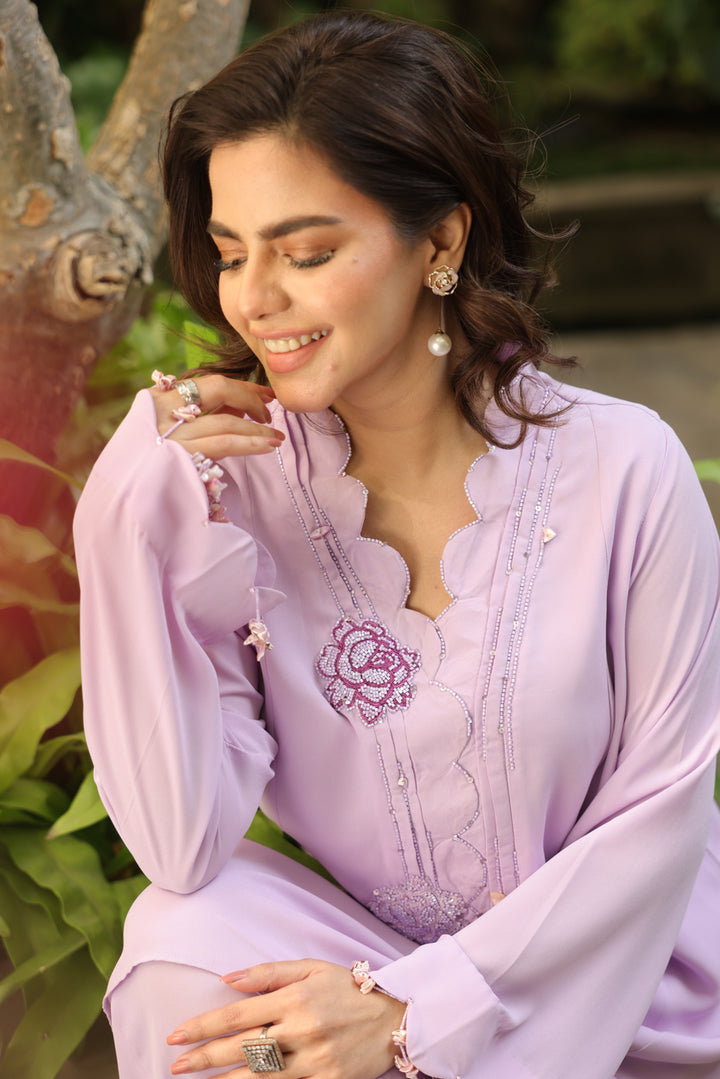 LAVINIA - Sumee M Khan